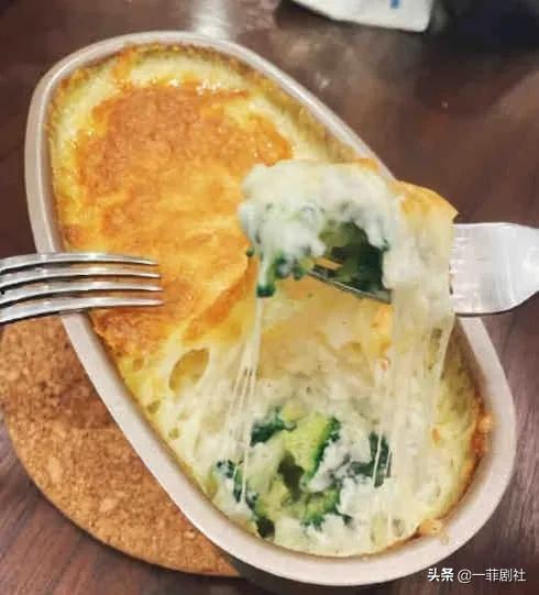 娱乐圈吃瓜爆料造饼,揭秘明星背后的“造饼”故事
